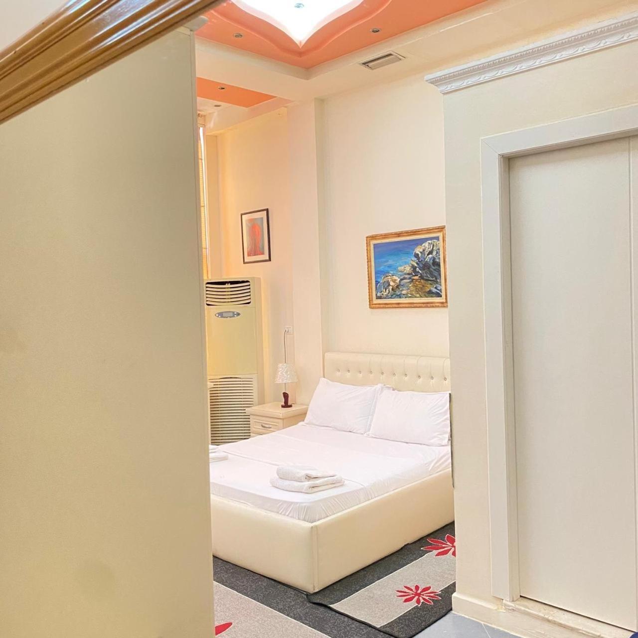 Hotel Pasarela Berat Dış mekan fotoğraf