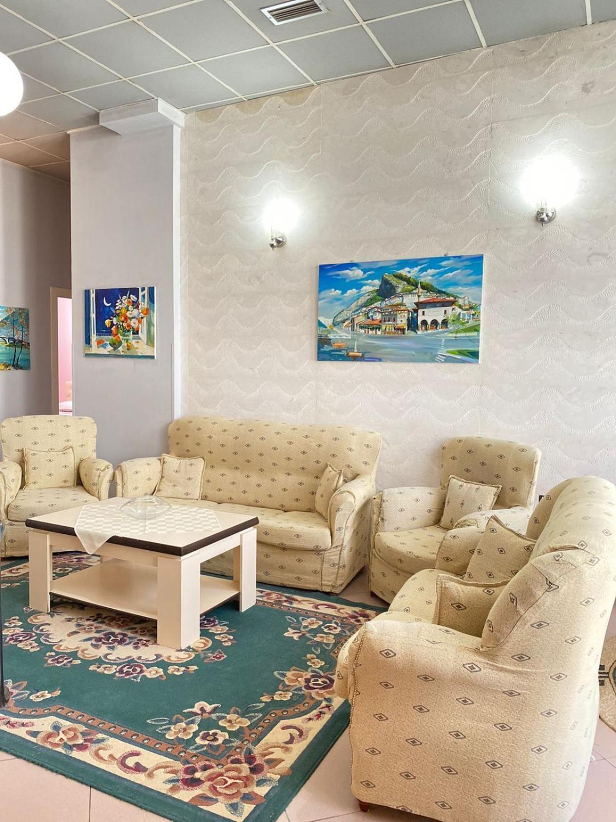 Hotel Pasarela Berat Dış mekan fotoğraf